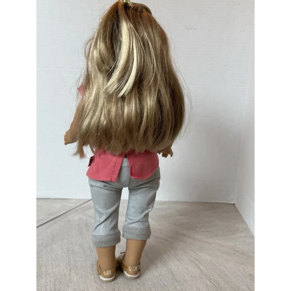 American Girl 2014 Girl of the Year Isabelle Palmer 18 inch Doll New